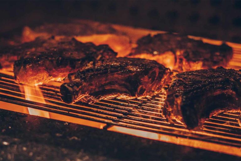 Grillen gilt als gesunde Zubereitung von Fleisch