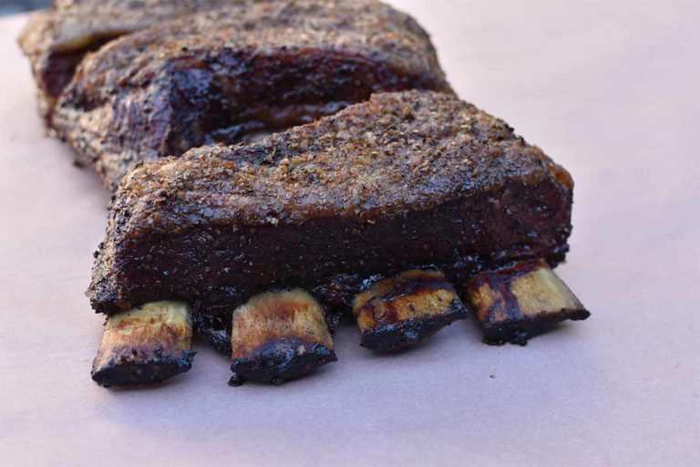 Spareribs – der würzige Grill-Klassiker