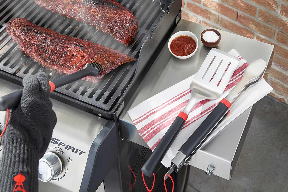 Weber Style - praktische Accessoires im schicken Design