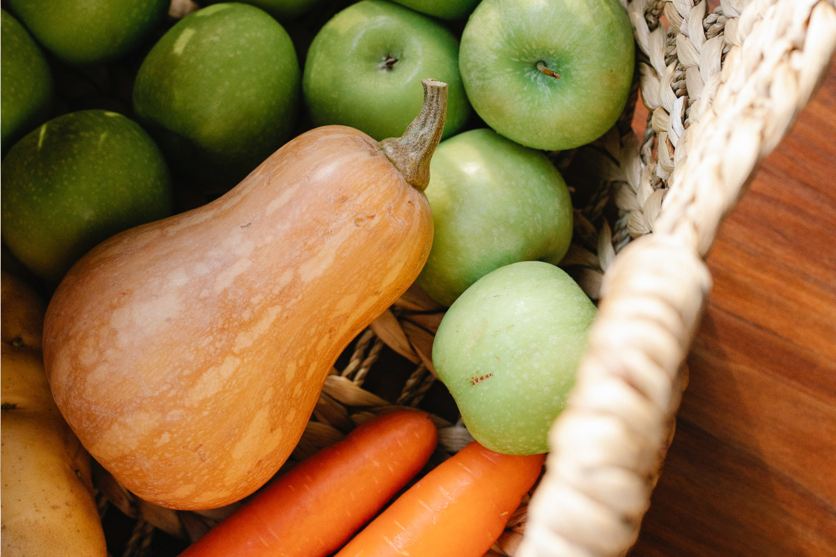 Grillen im Herbst: Früchte aus dem Garten genießen