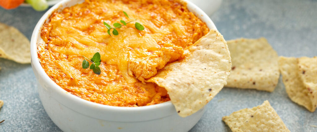 BBQ-Chicken-Dip mit Nachos