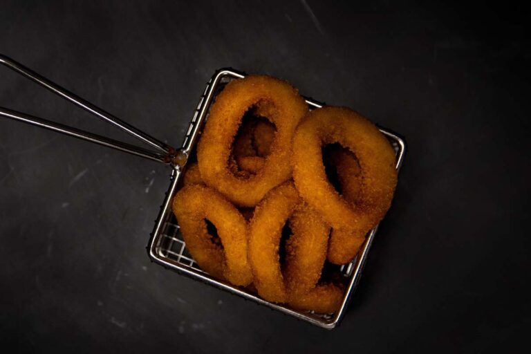 Klassisch amerikanische Onion Rings