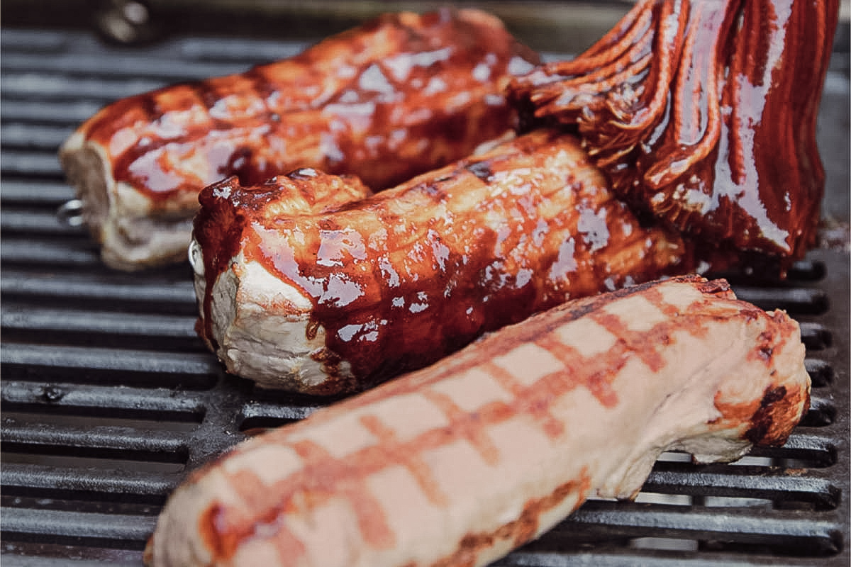 Mariniertes Schweinefilet mit BBQ-Sauce - SANTOS Grill Magazin