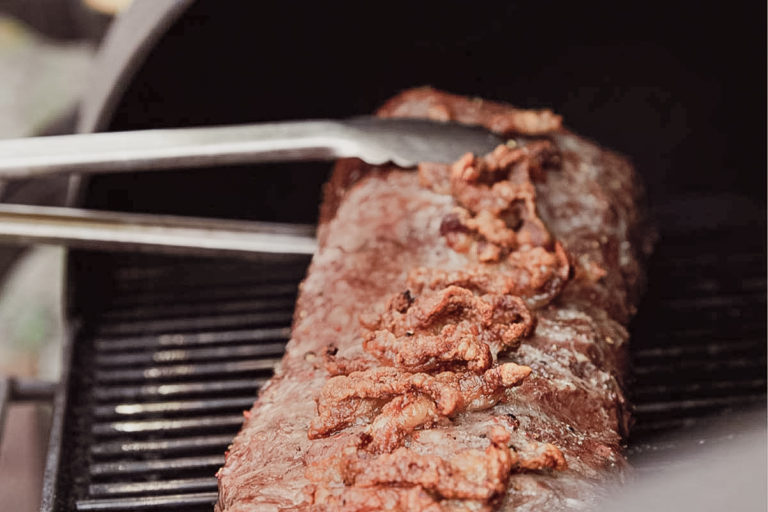 Perfekt für Einsteiger: Gegrillte Hähnchenkeulen