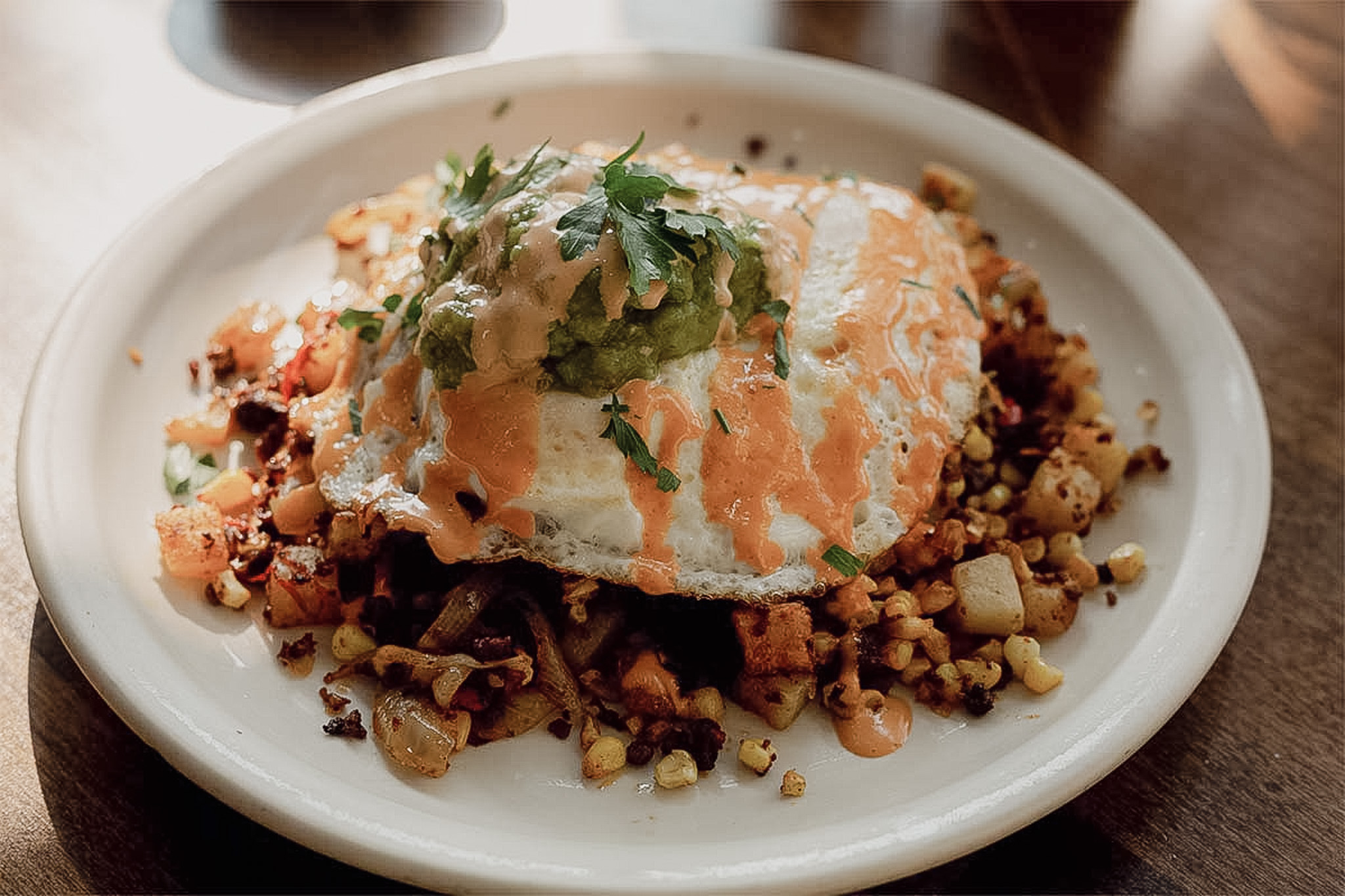 Cheesy Bacon und Egg Hash