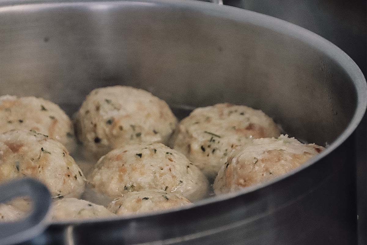 SANTOS Grill Magazin Rezept Semmelknödel