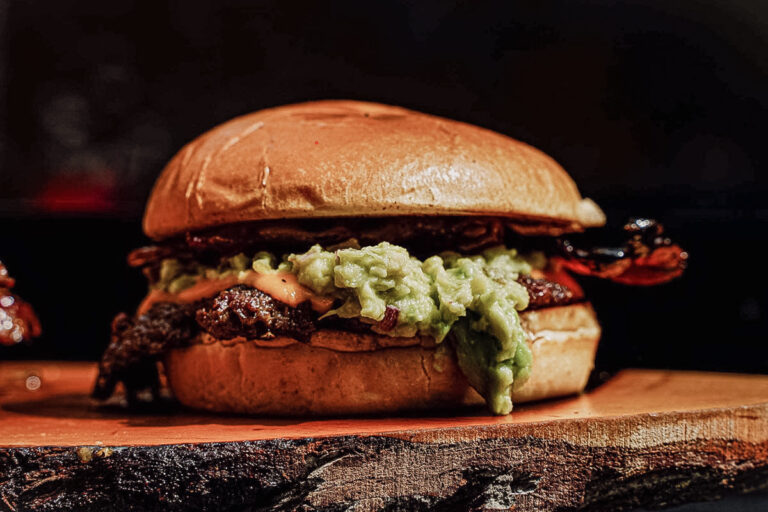 Drei-Länder Smashed Burger