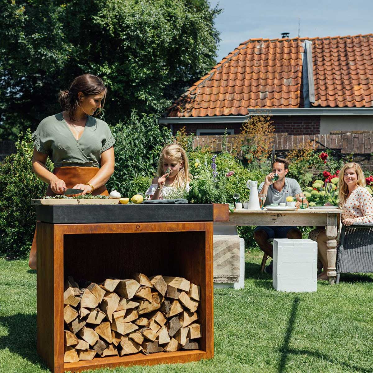 OFYR Butcher Block Storage 90 Corten Keramik Dunkelgrau OFYR Butcher Block Storage 90 Corten Keramik Dunkelgrau
