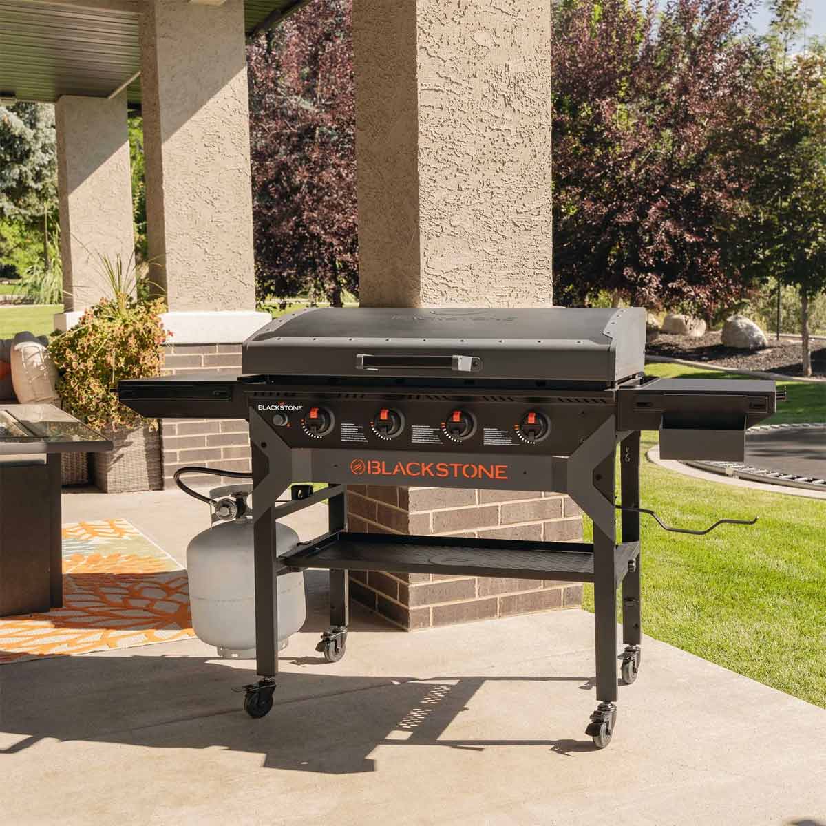 Blackstone Plancha Grill 36" Iron Forged