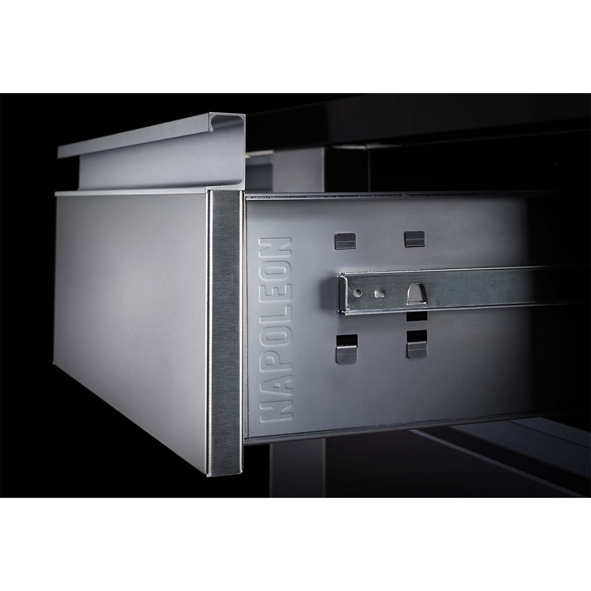 Napoleon Einbau-Schrank mit 1 gr. + 1 kl. Schublade (46 x 61 cm) Napoleon Einbau-Schrank mit 1 gr. + 1 kl. Schublade (46 x 61 cm)