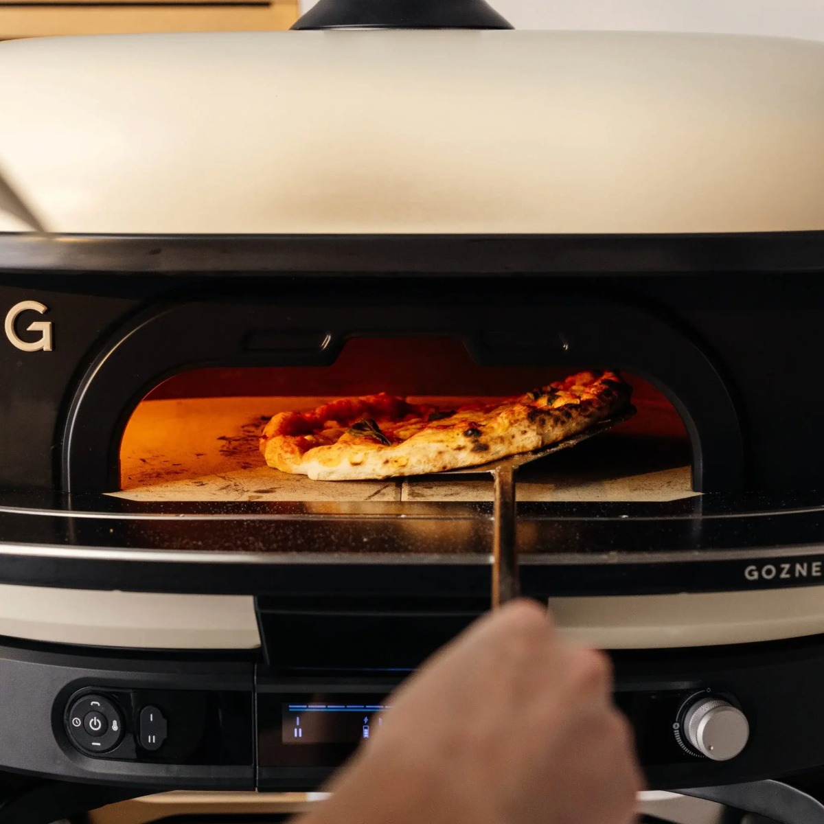 Torbogen als Stützhilfe an Pizzaofen 