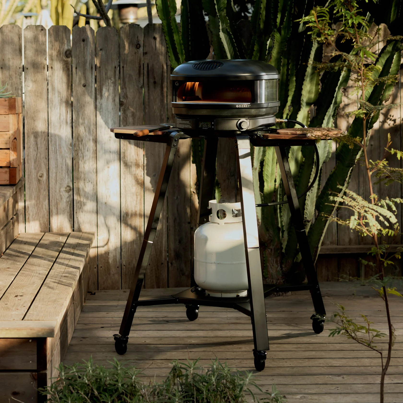 Gozney - Arc XL Essentials Bundle Black mit Stand