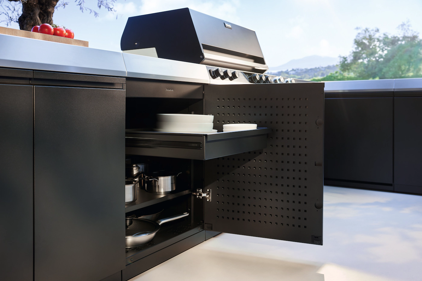 Miele Store M D – Stauraummodul mit Schubladen hinter der Tür