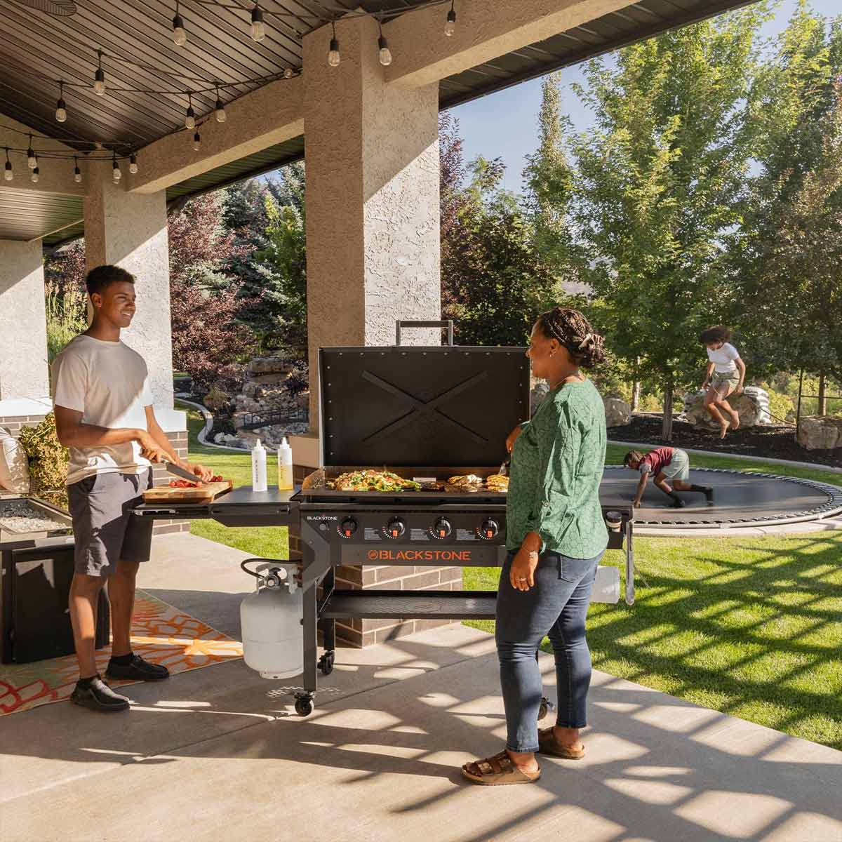 Blackstone Plancha Grill 36" Iron Forged