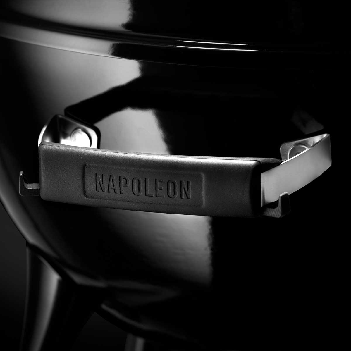 Napoleon Premium Holzkohle Kugelgrill, Ø 57cm, NK22K-LEG-3 / Cool Touch Griff Napoleon Premium Holzkohle Kugelgrill, Ø 57cm, NK22K-LEG-3 / Cool Touch Griff