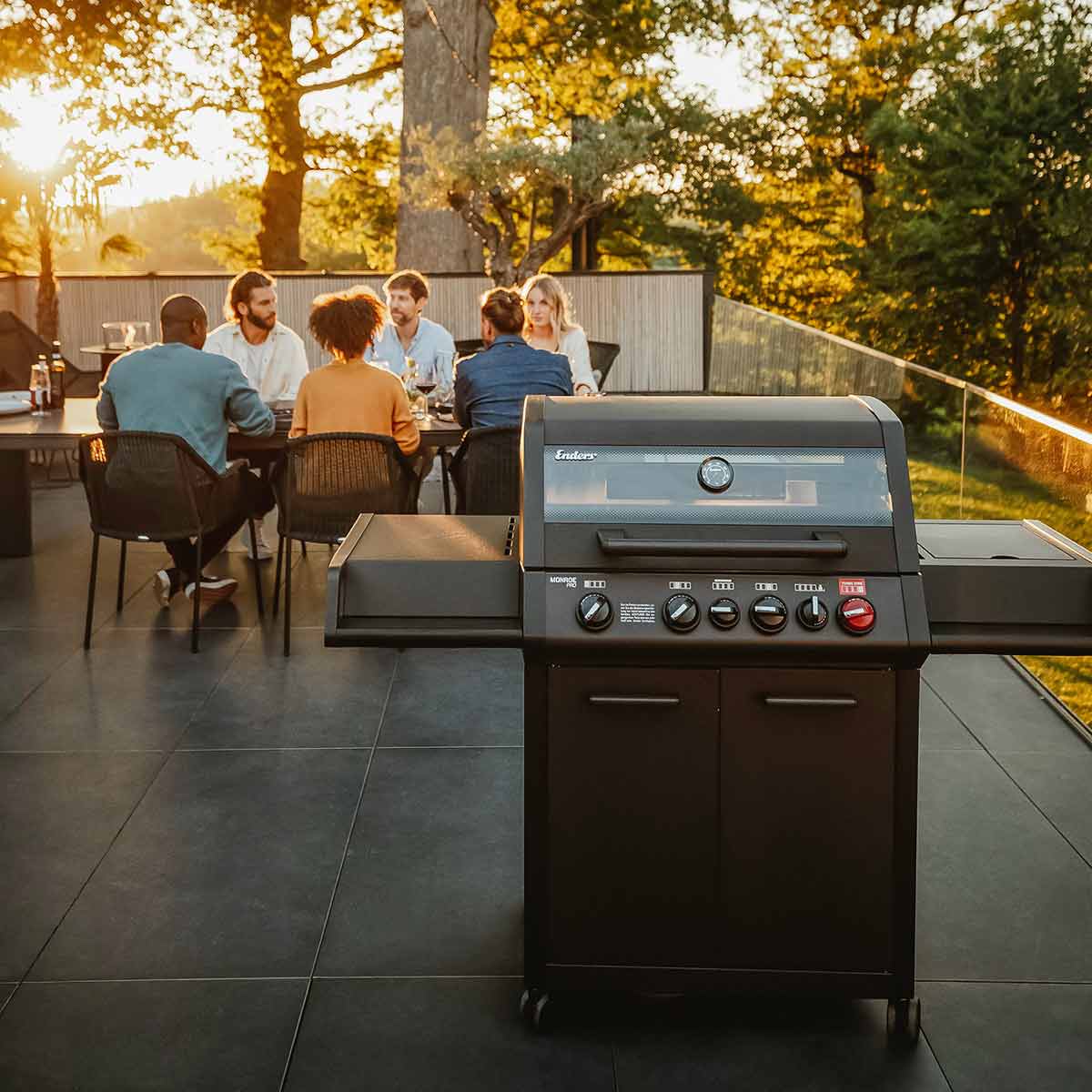 Enders Monroe Pro 4 SIK Turbo Shadow, Grillevent