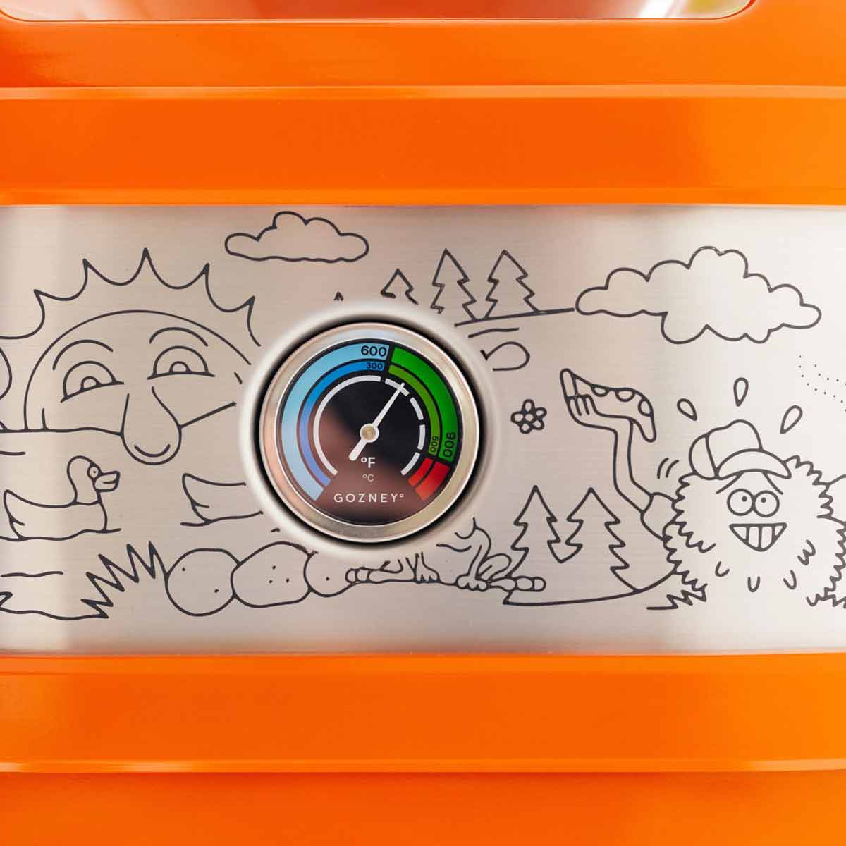 Gozney Tread Pizzaofen in der Matty Matheson Edition, Seitenansicht mit Thermometer Gozney Tread Pizzaofen in der Matty Matheson Edition, Seitenansicht mit Thermometer