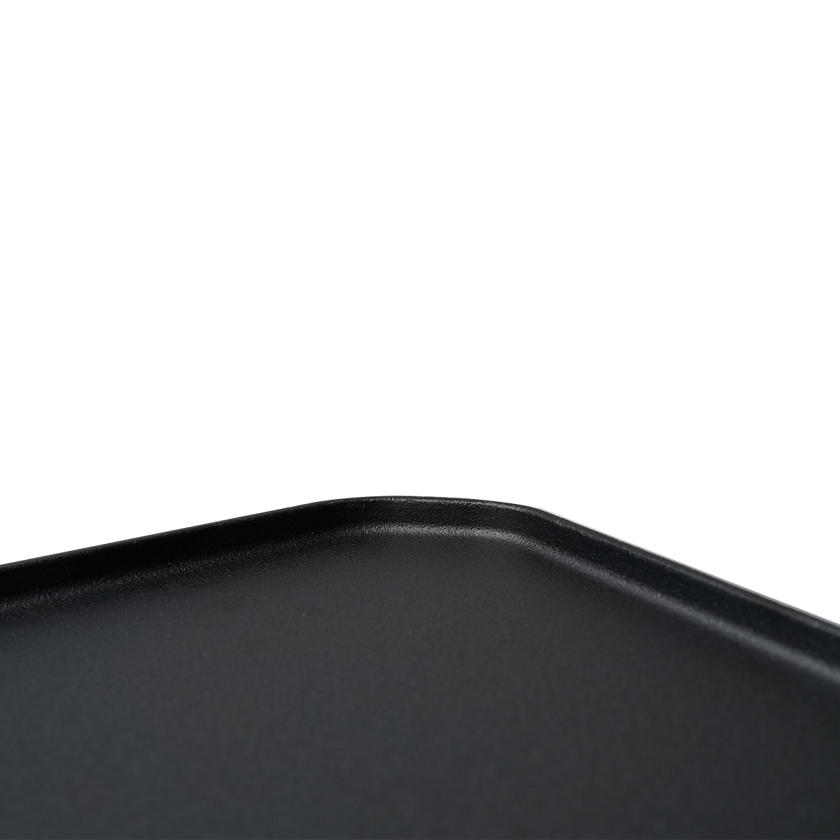 S Wende-Gussplatte mit Holzuntersetzer und abnehmbaren Griffen 40 cm x 32,25 cm x 1,9 cm S Wende-Gussplatte mit Holzuntersetzer und abnehmbaren Griffen 40 cm x 32,25 cm x 1,9 cm