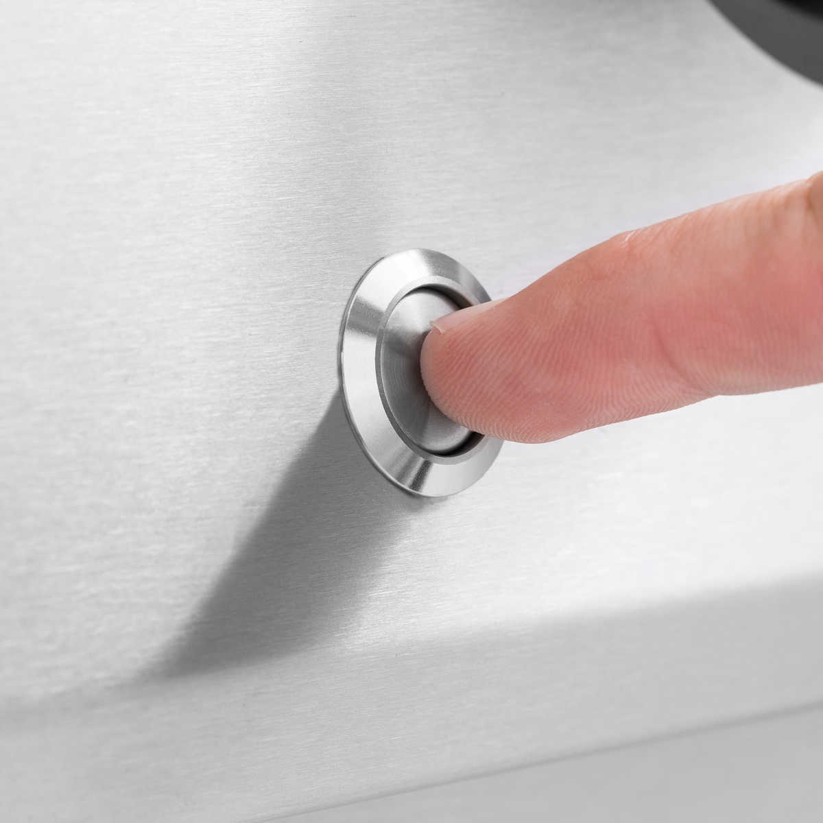 Broil King Baron 490 Komplettset inkl. Drehspieß | Einsatzpfanne | Abdeckhaube | Drehspießkorb
