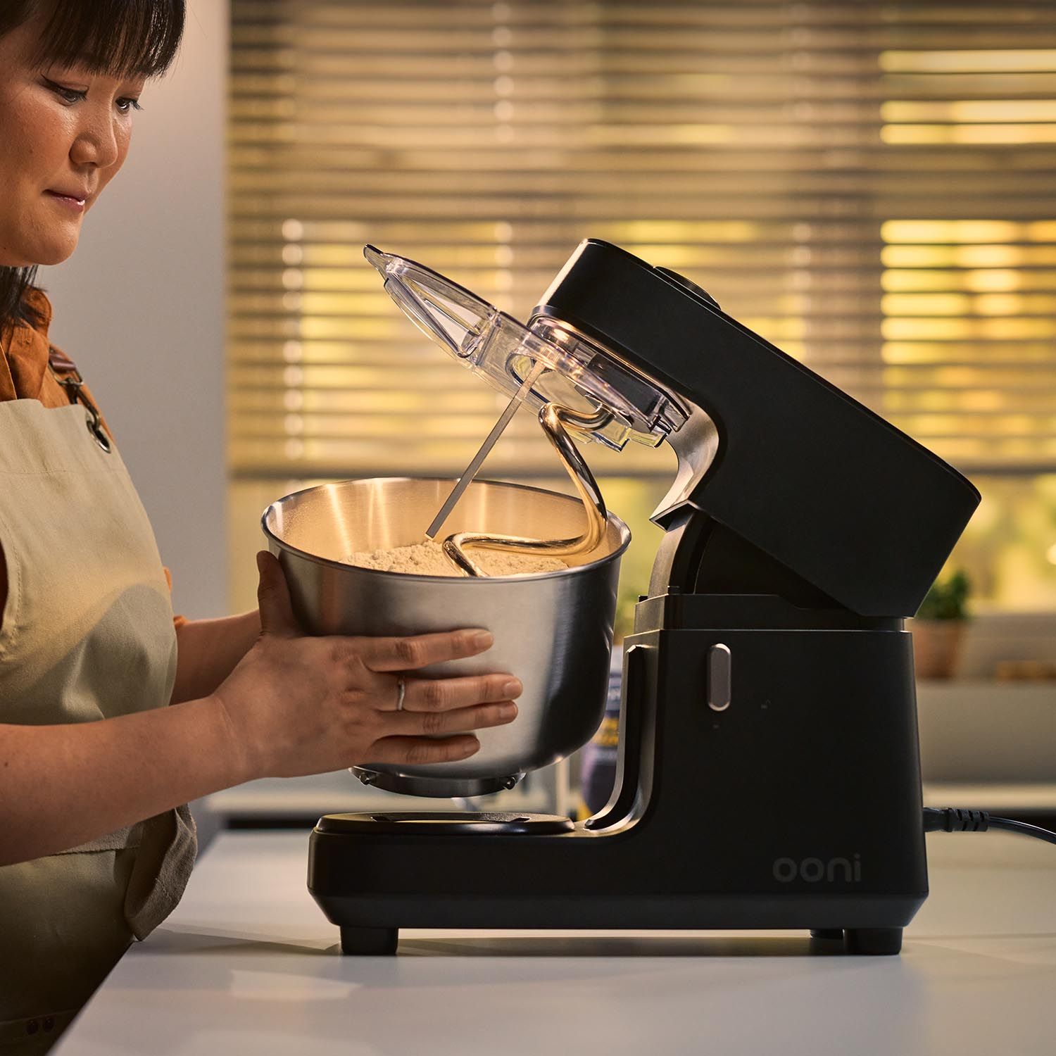 Ooni Halo Core Spiral-Knetmaschine & Küchenmaschine – Charcoal Black