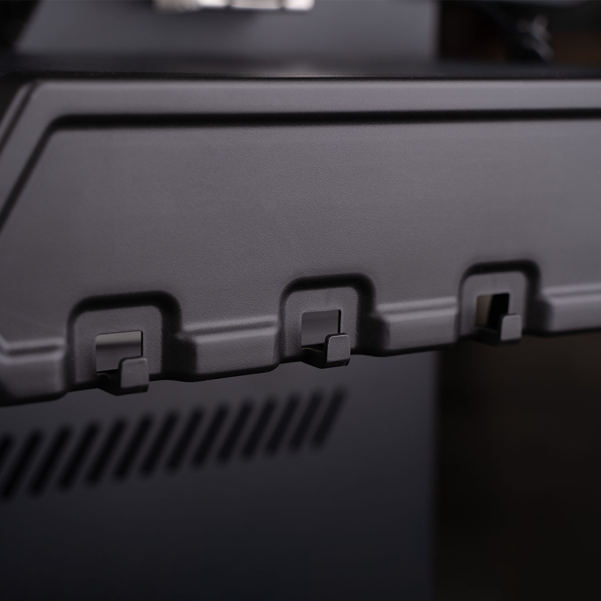 SANTOS Gasgrill S-318 | Seiten- & Heckbrenner, Edelstahl inkl. Drehspieß & Silikonablage