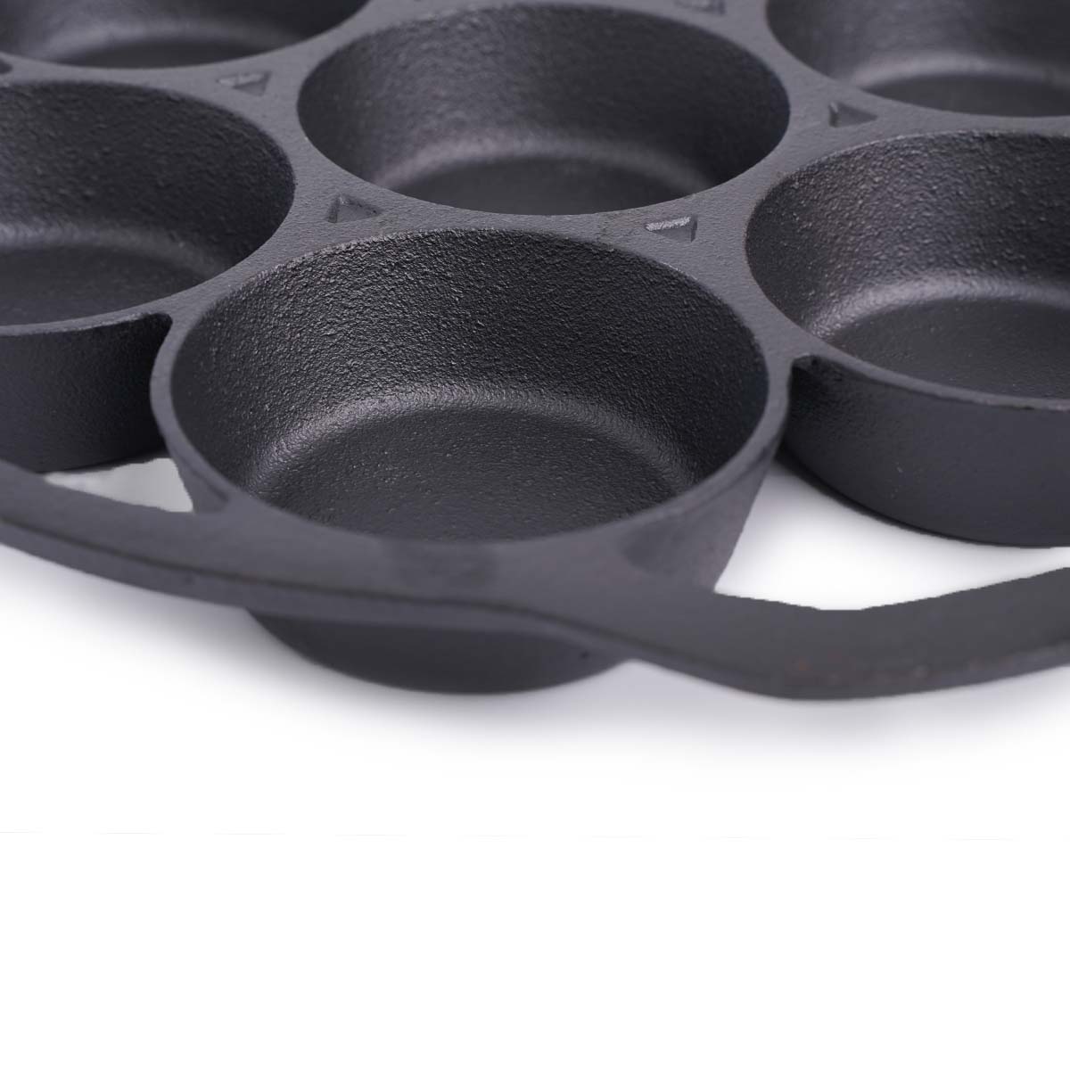 SANTOS Muffinform Gusseisen für 7 Muffins SANTOS Muffinform Gusseisen für 7 Muffins