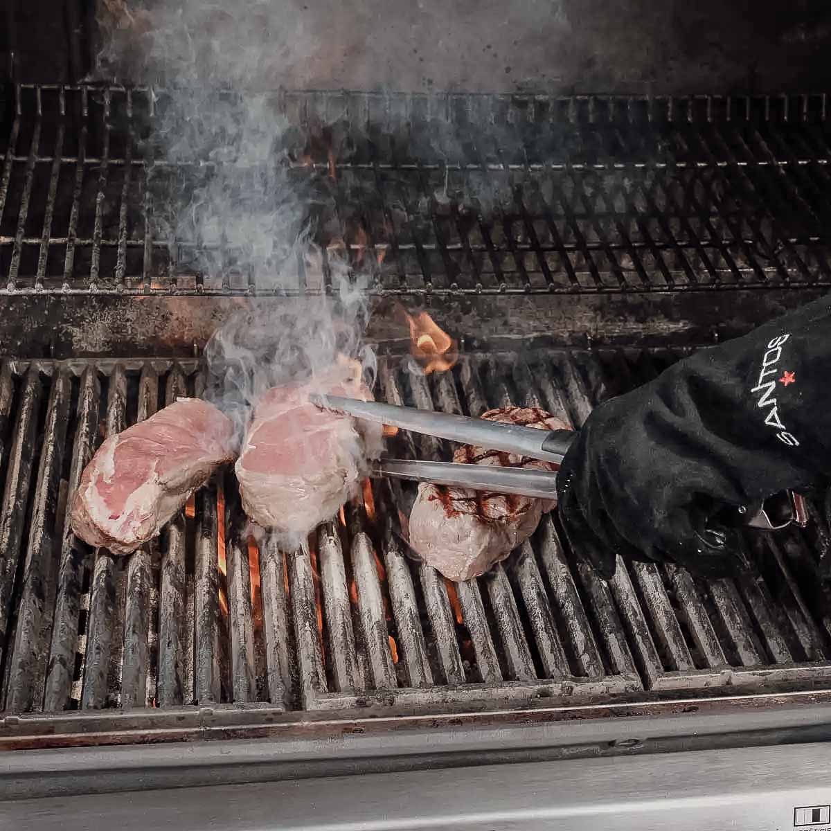 SANTOS 3-teiliges BBQ-Grillbesteck SANTOS 3-teiliges BBQ-Grillbesteck
