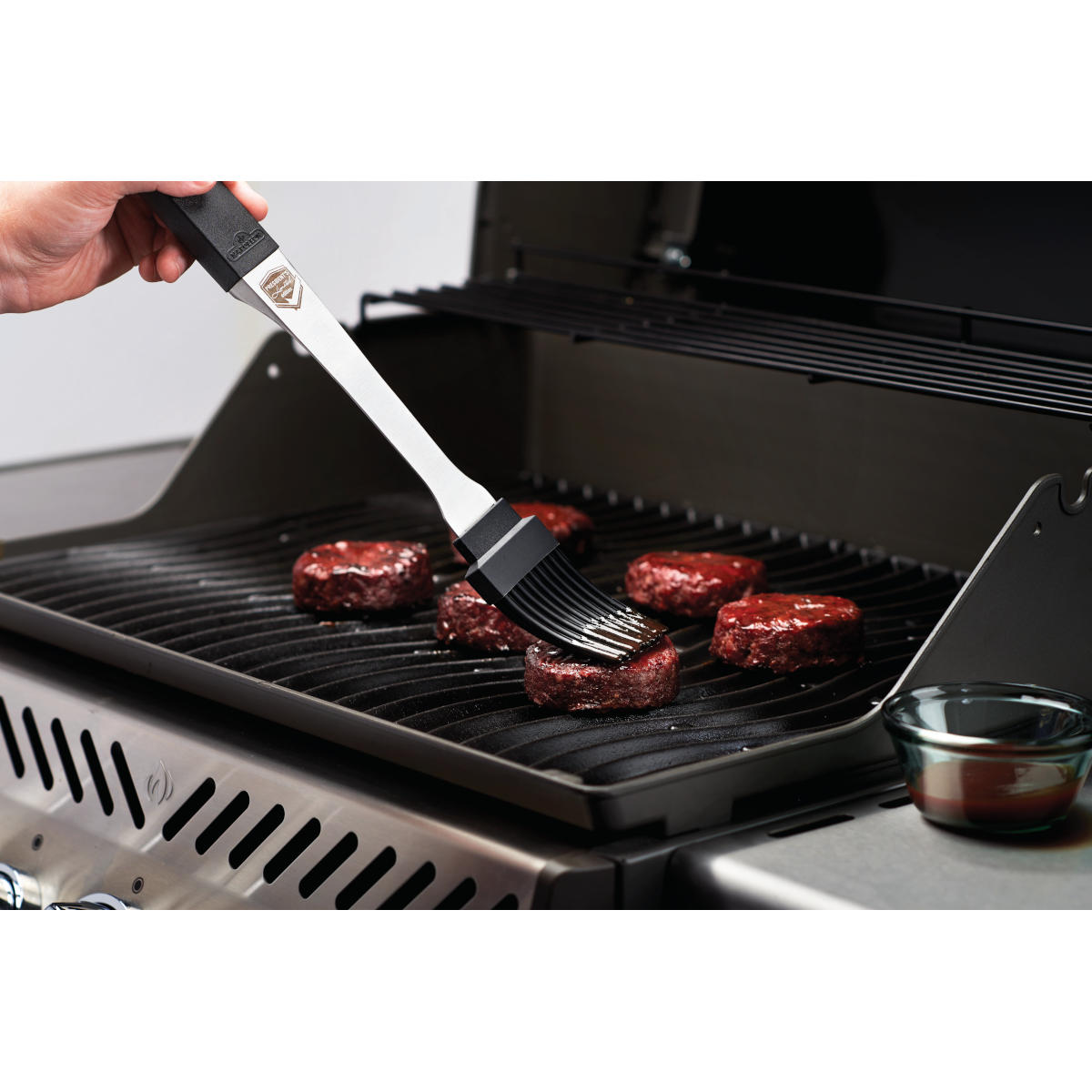Napoleon 4-teiliges President's Limited Edition Grillbesteck, Grillpinsel Napoleon 4-teiliges President's Limited Edition Grillbesteck, Grillpinsel