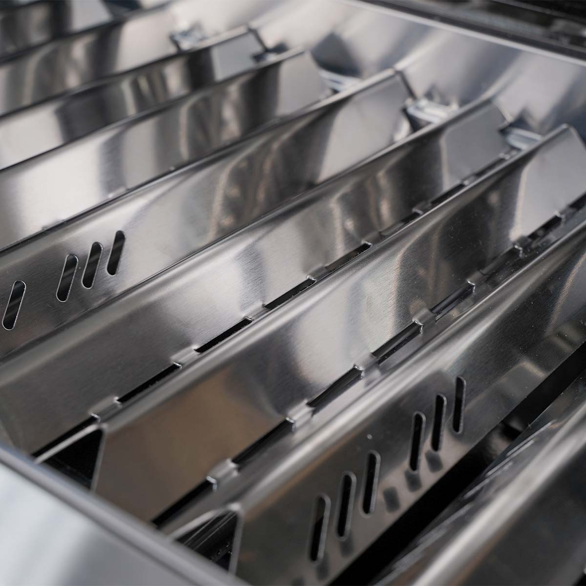 SANTOS S-418 Pro Edelstahl I Seiten- & Heckbrenner | Ready2Grill Bundle