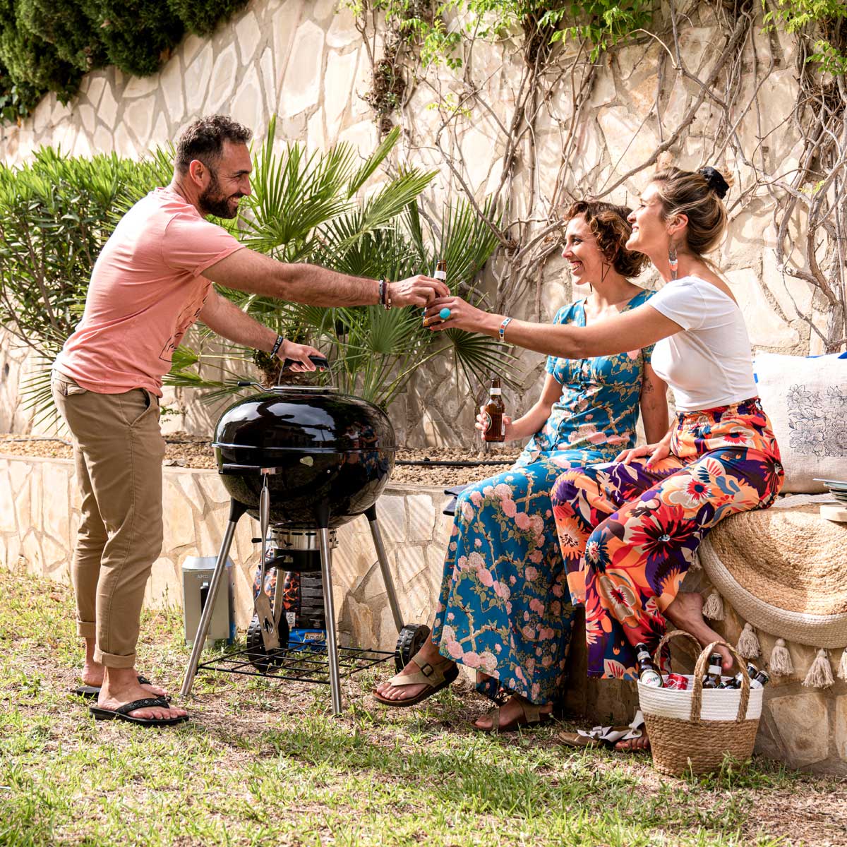 Napoleon Premium Holzkohle Kugelgrill, Ø 57cm, NK22K-LEG-3 Napoleon Premium Holzkohle Kugelgrill, Ø 57cm, NK22K-LEG-3