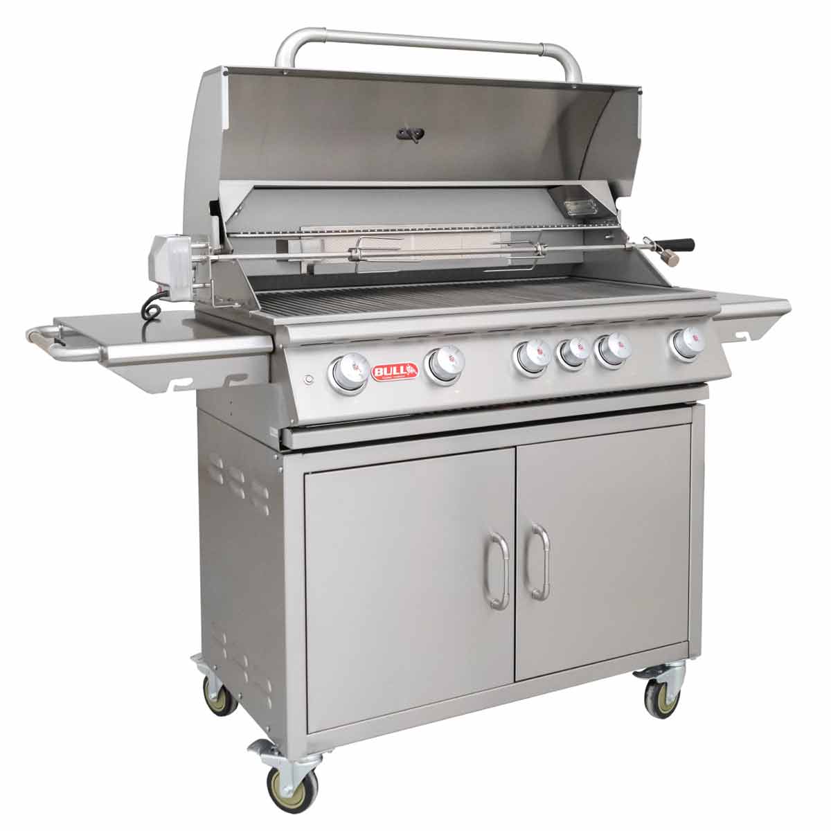 Bull Brahma Gasgrillstation mit geöffneter Grillhaube, Ansicht vorne links