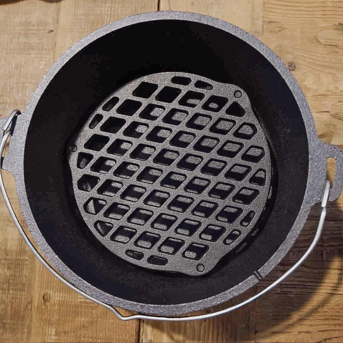 SANTOS Stapelrost aus Gusseisen, Ø 22 cm