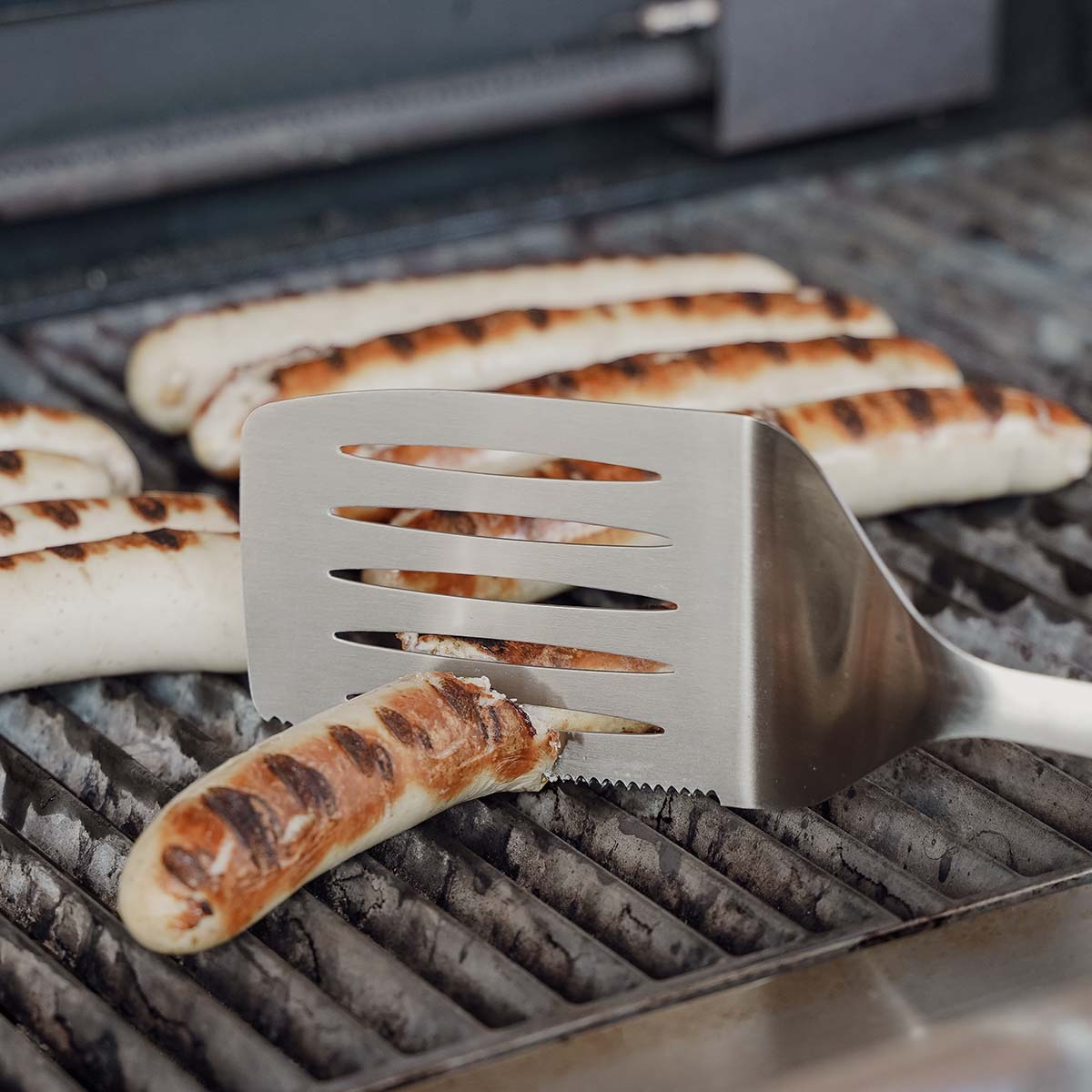 SANTOS Grillspachtel Pfannenwender & - Küche Schneiden Spatula - rostfreier Edelstahl & Zerkleinern breiter Pfannenschaufel, - - - Schlitzwender Grill