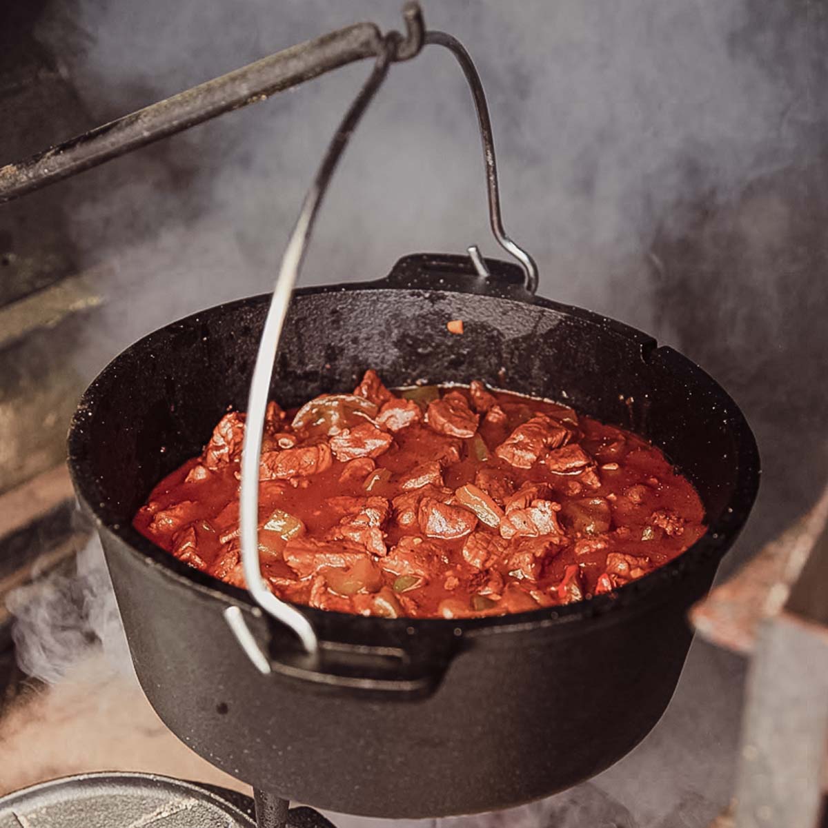 SANTOS Dutch Oven ca. 4 Liter (4,5 Qt) mit Füßen SANTOS Dutch Oven ca. 4 Liter (4,5 Qt) mit Füßen