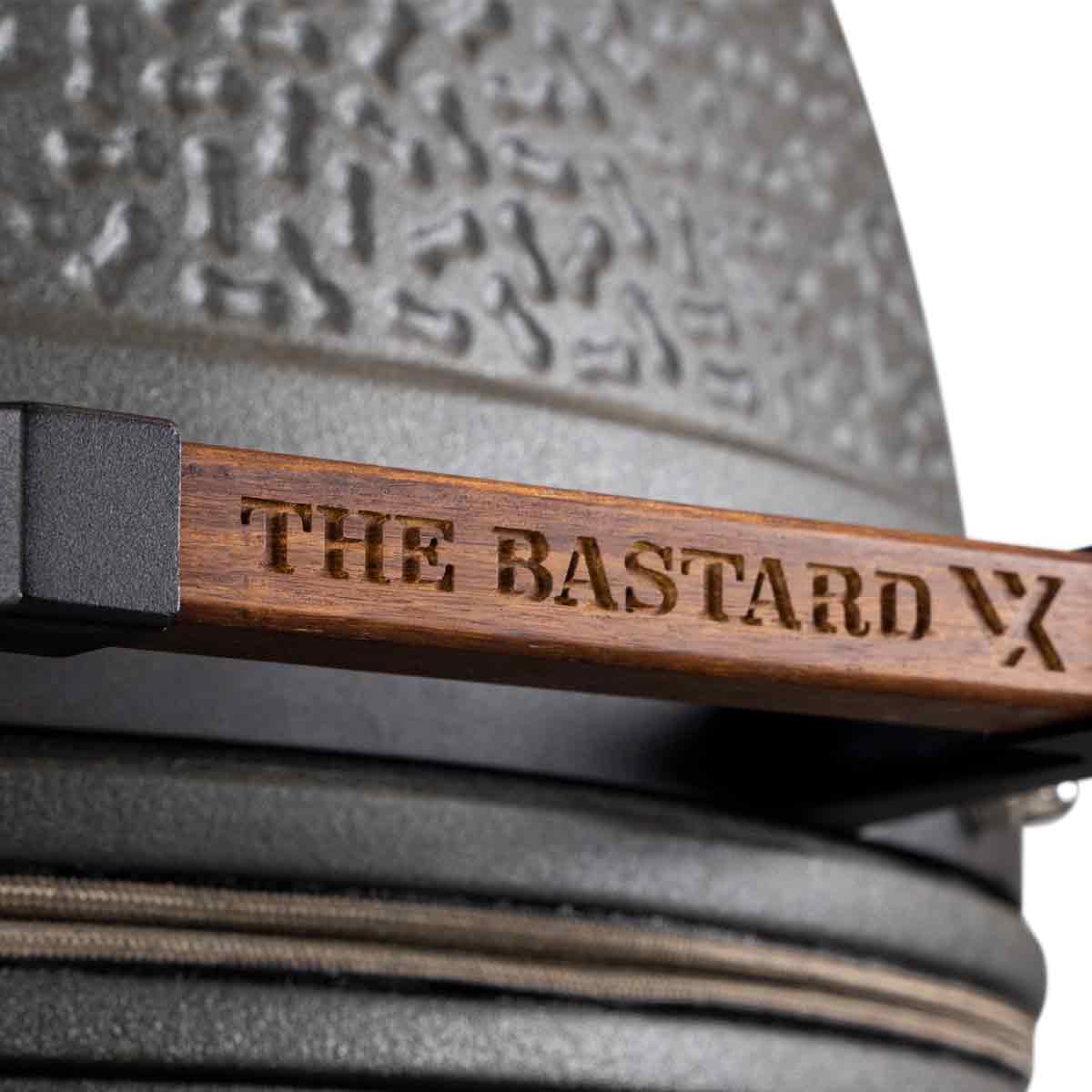 The Bastard VX Large Solo Keramikgrill The Bastard VX Large Solo Keramikgrill